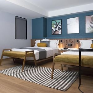 Hotel Flamencos